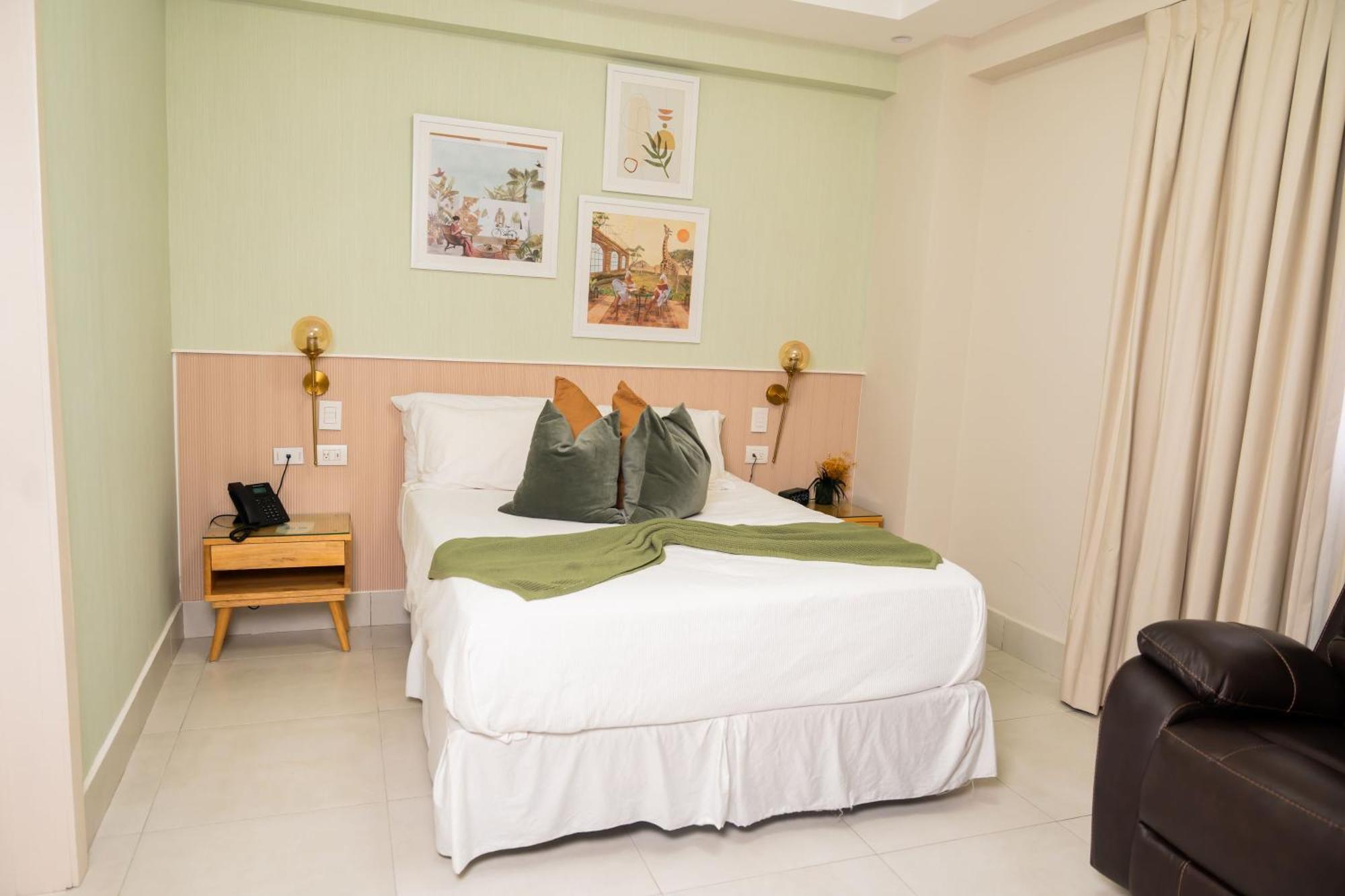 Hotel Stay Here Suites Санто-Домінго Екстер'єр фото